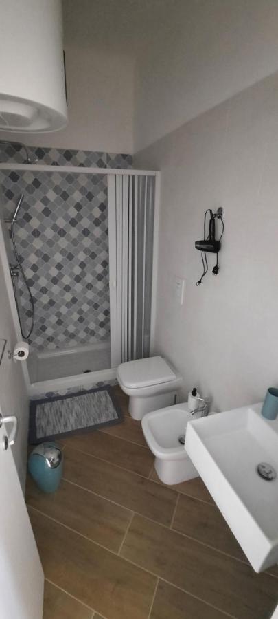 casatua Apartment Taranto Luaran gambar