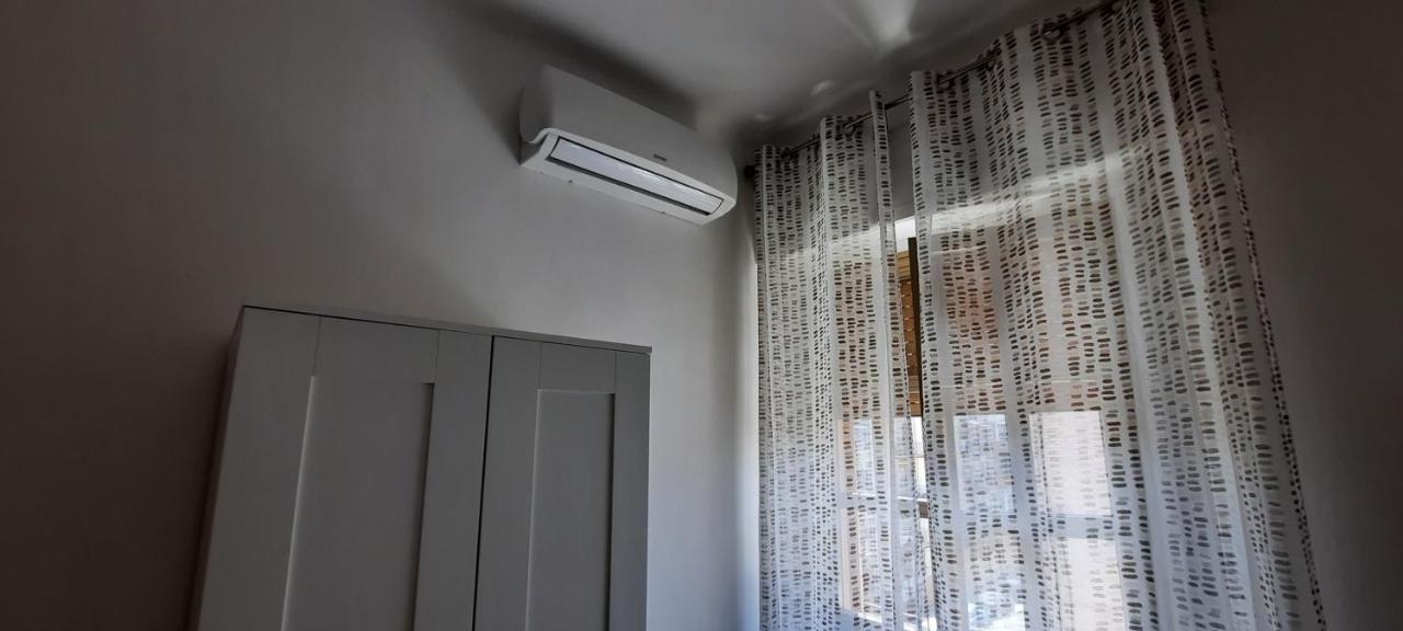 casatua Apartment Taranto Luaran gambar