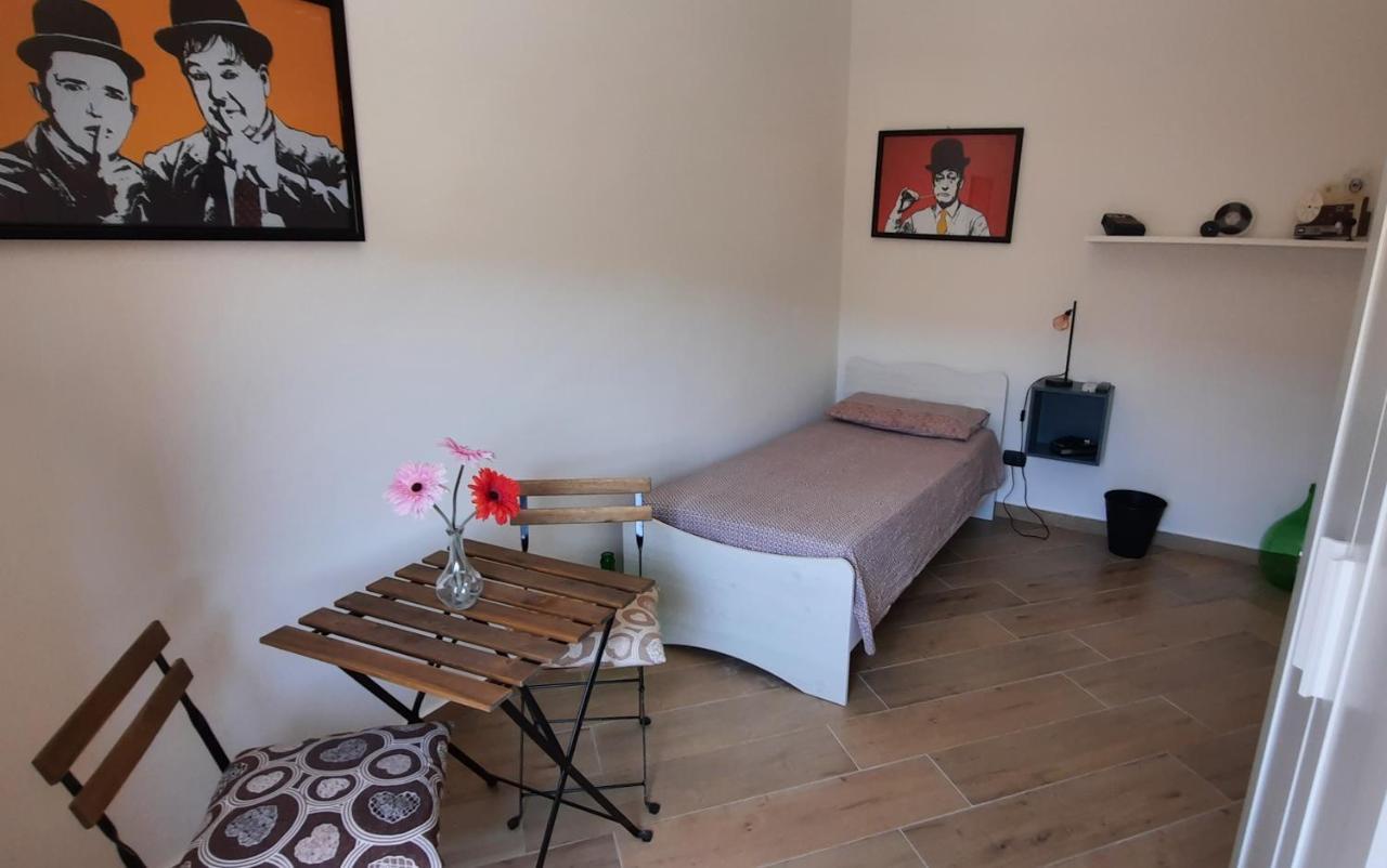 casatua Apartment Taranto Luaran gambar