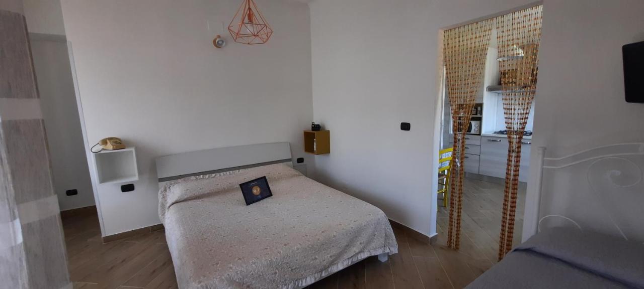 casatua Apartment Taranto Luaran gambar