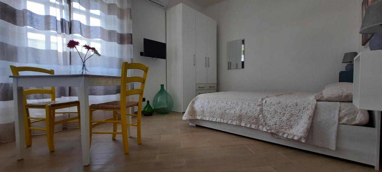 casatua Apartment Taranto Luaran gambar